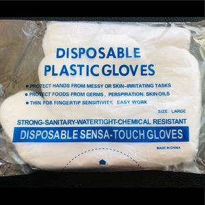 DISPOSABLE PLASTIC GLOVES /500 count